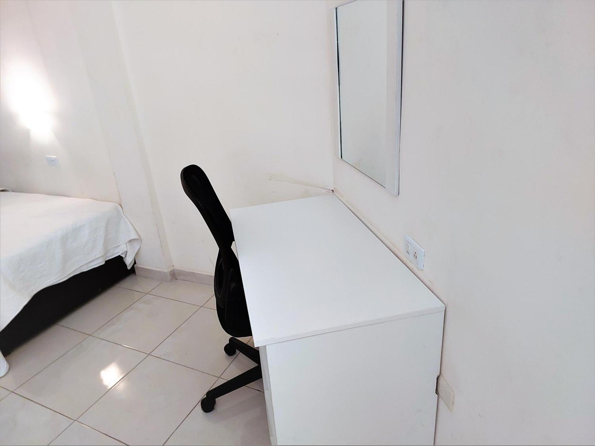 Apartamento 12 Con Dos Camas , A 200 Mts Del Vado Del Rio , Cerca Del Centro De Gobierno , Internet De Alta Velocidad 埃莫西约 外观 照片